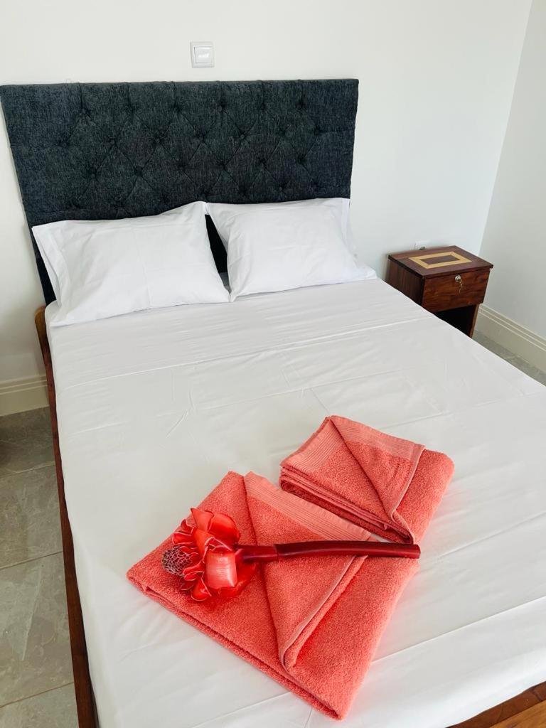 Hotel Kenito Sao Tome Eksteriør billede